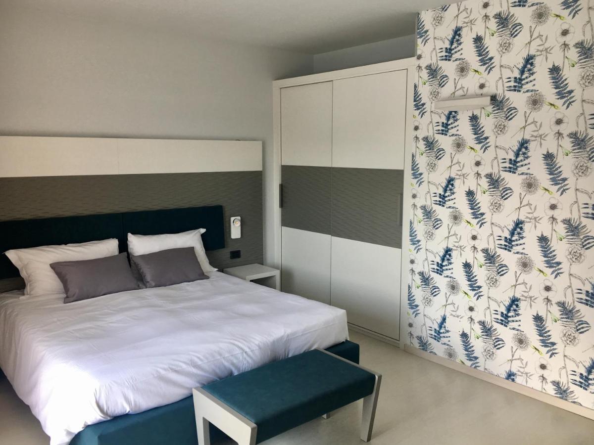 Hotel L'Approdo Pettenasco Eksteriør billede