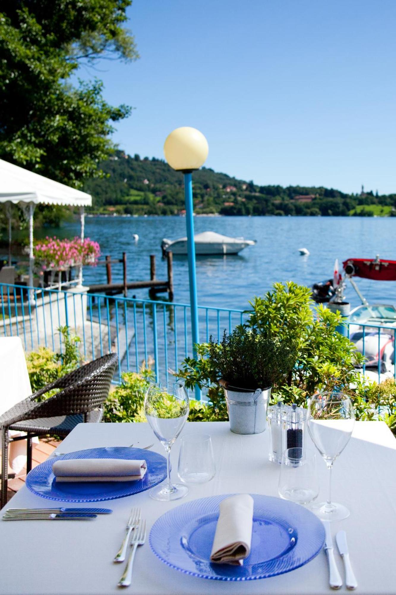 Hotel L'Approdo Pettenasco Eksteriør billede