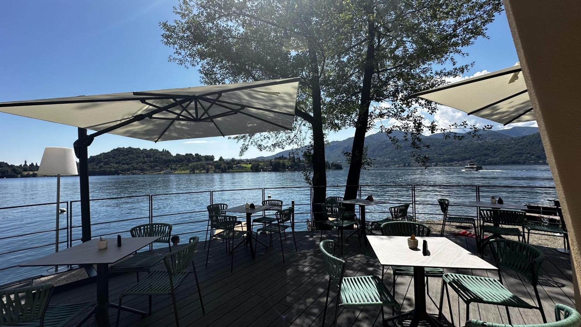 Hotel L'Approdo Pettenasco Eksteriør billede